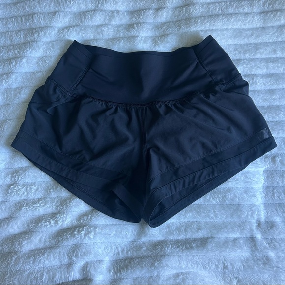 Lululemon Womens Black Pace Perfect 3" Shorts Size 6 - Picture 2 of 9
